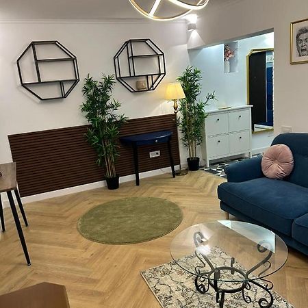 Alex Apartament Central 부쿠레슈티 외부 사진